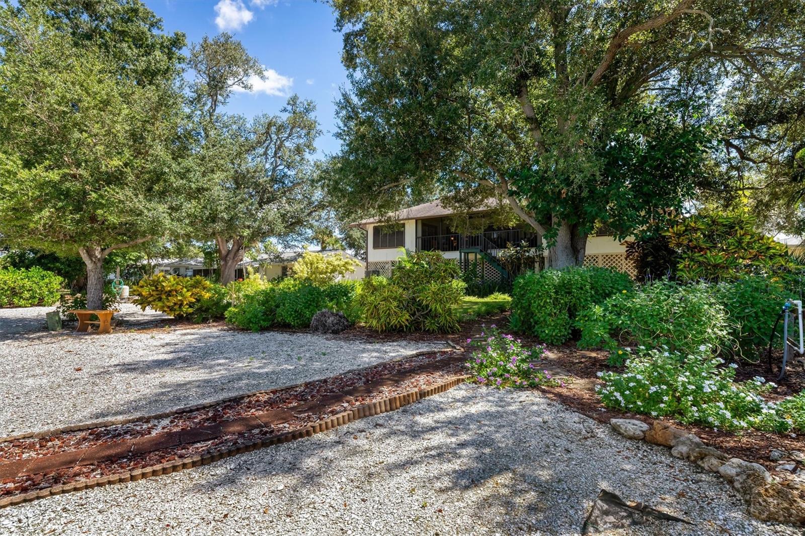 OVERBROOK GARDENS - Residential