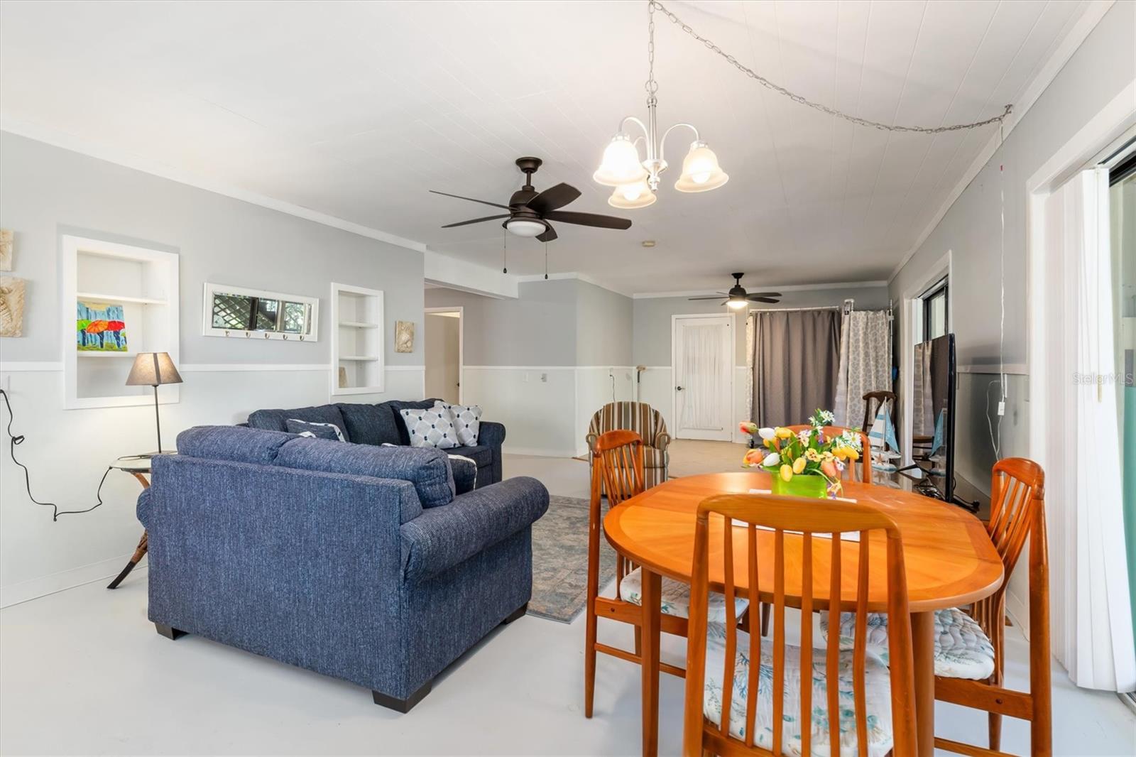 OVERBROOK GARDENS - Residential