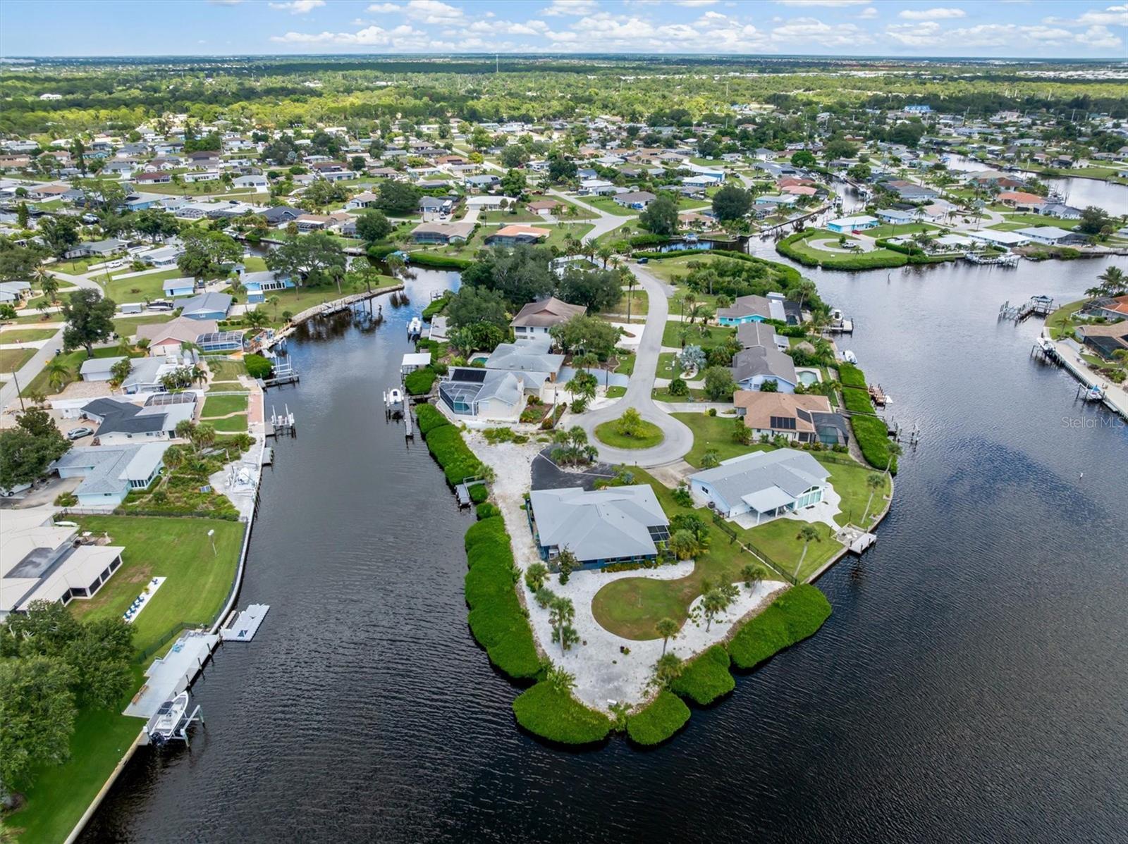 OVERBROOK GARDENS - Residential