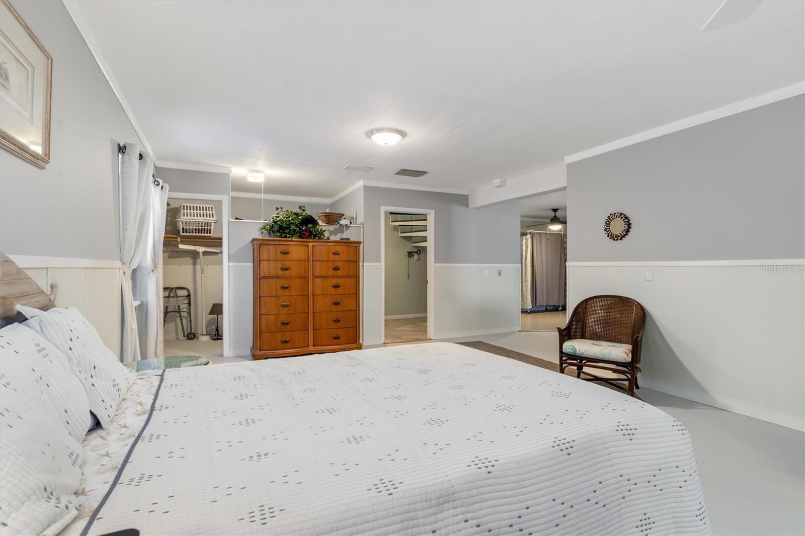 OVERBROOK GARDENS - Residential