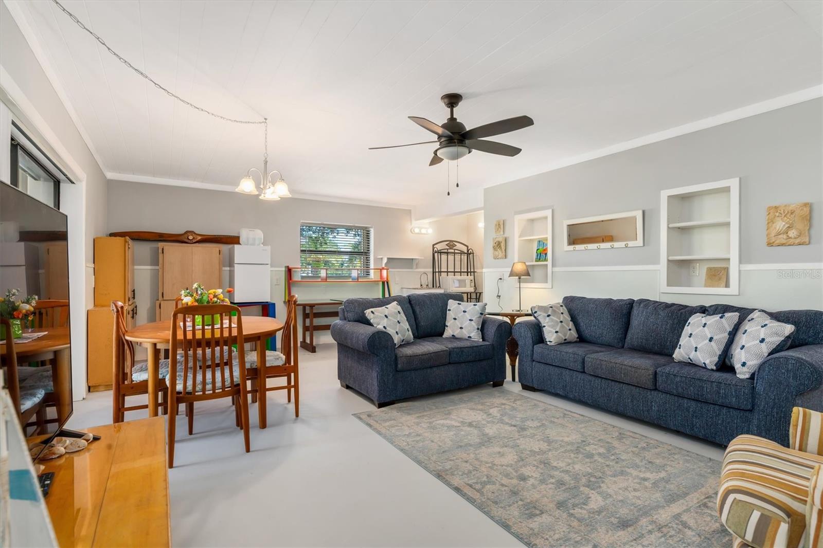 OVERBROOK GARDENS - Residential