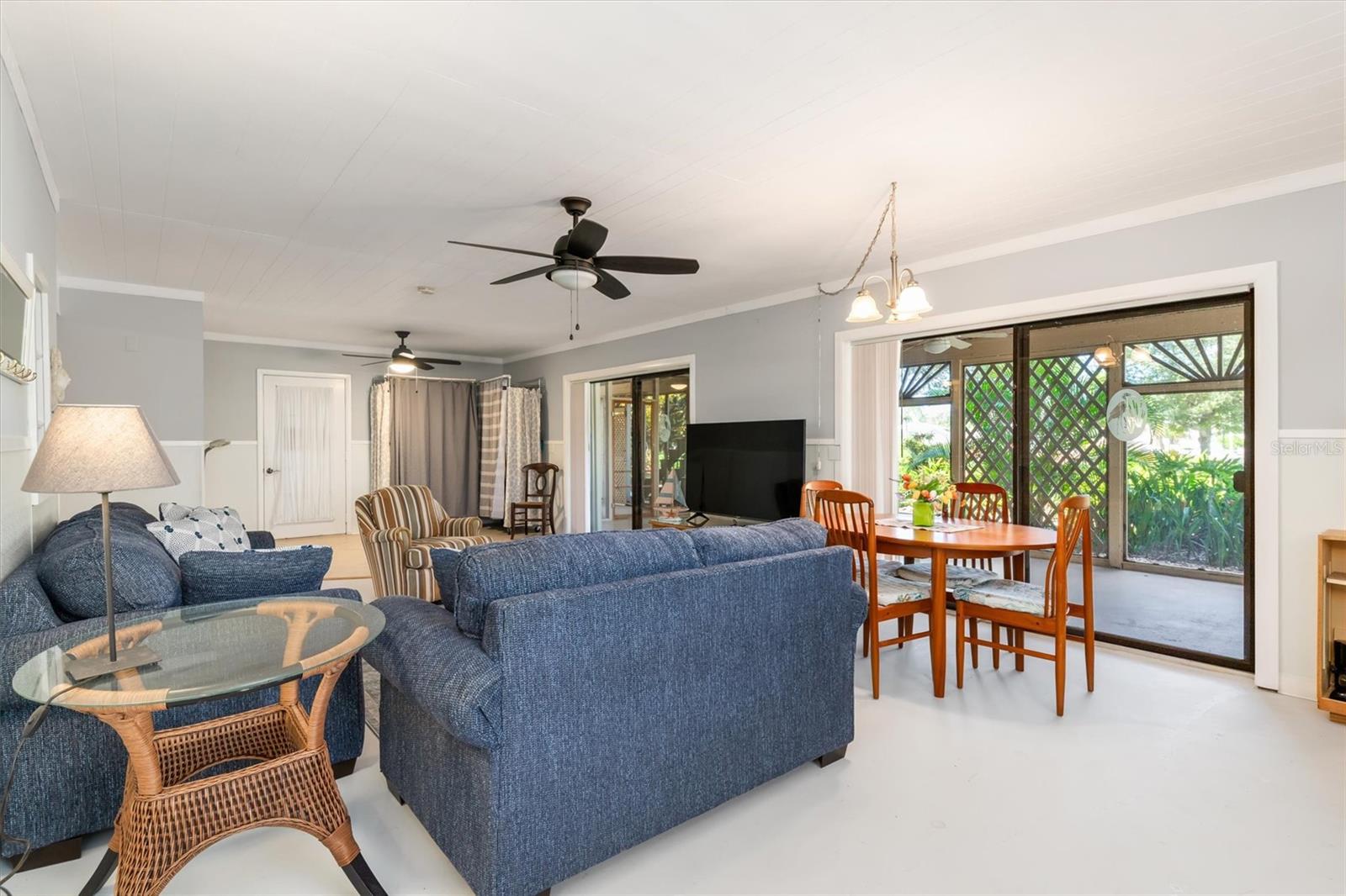 OVERBROOK GARDENS - Residential
