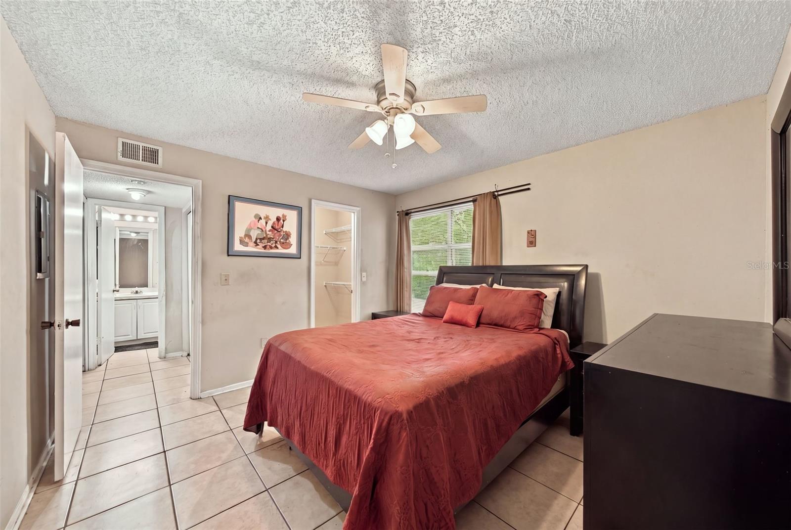 THE LANDINGS OF TAMPA A CONDOM - Residential