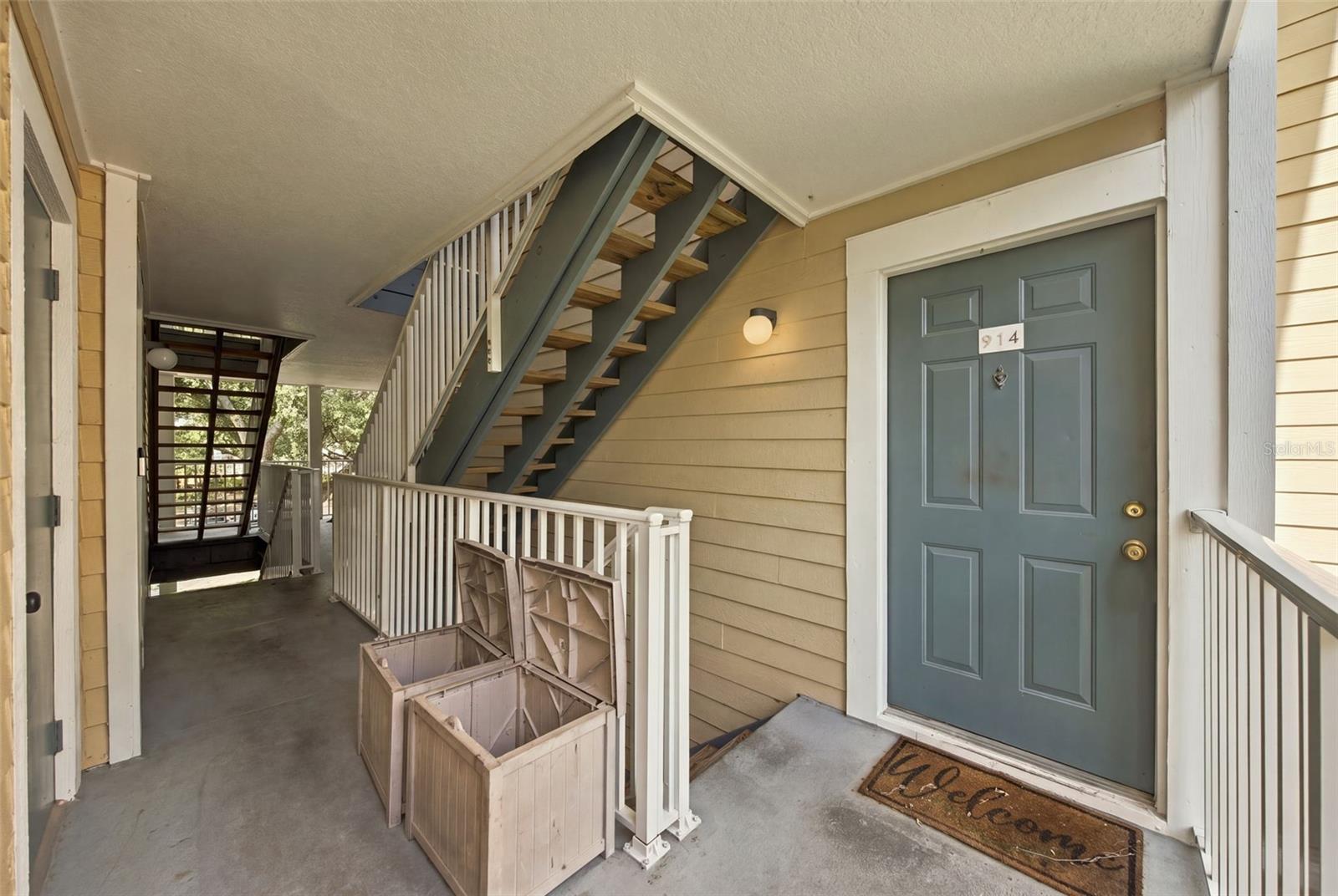 THE LANDINGS OF TAMPA A CONDOM - Residential