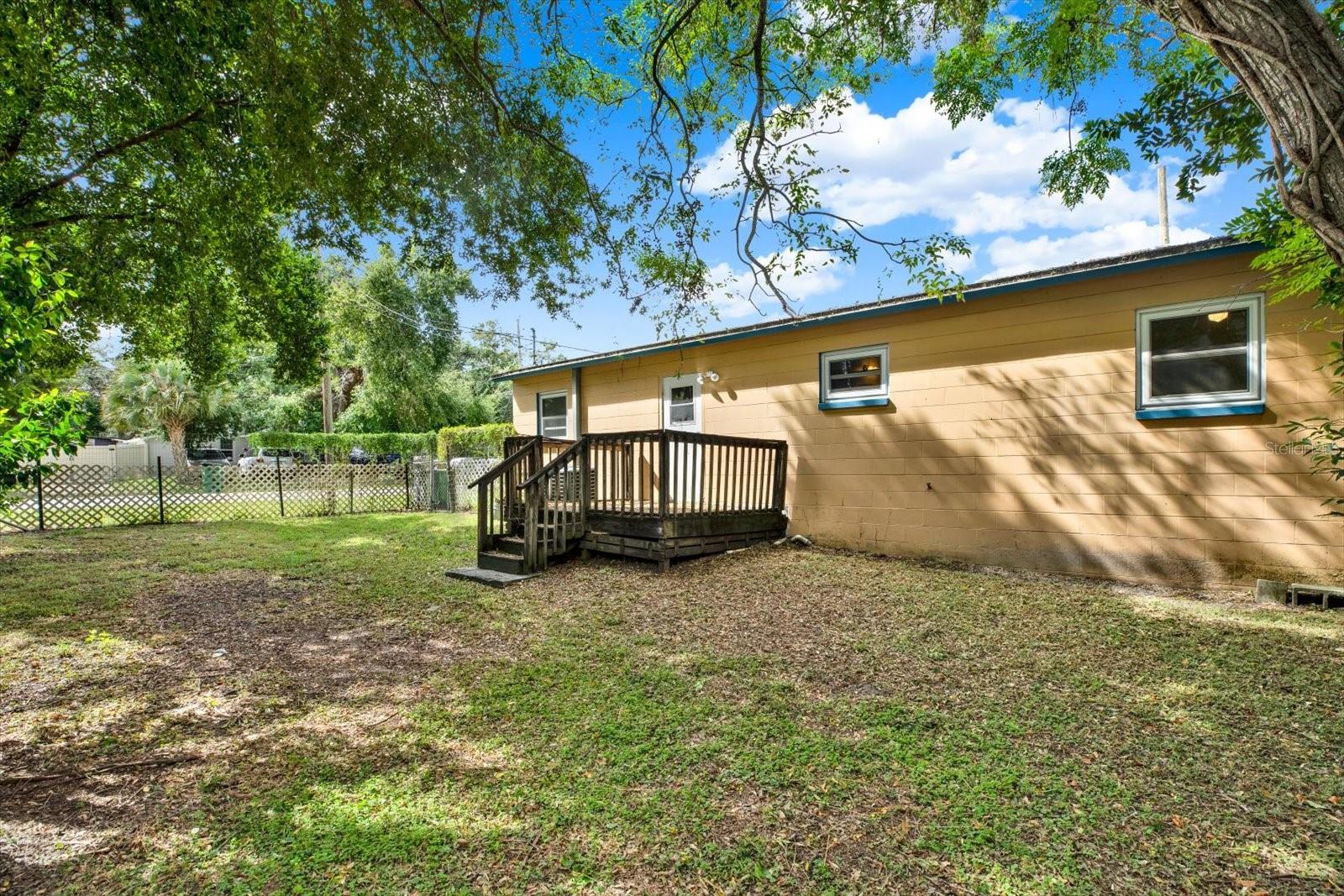 TAMPA OVERLOOK - Residential
