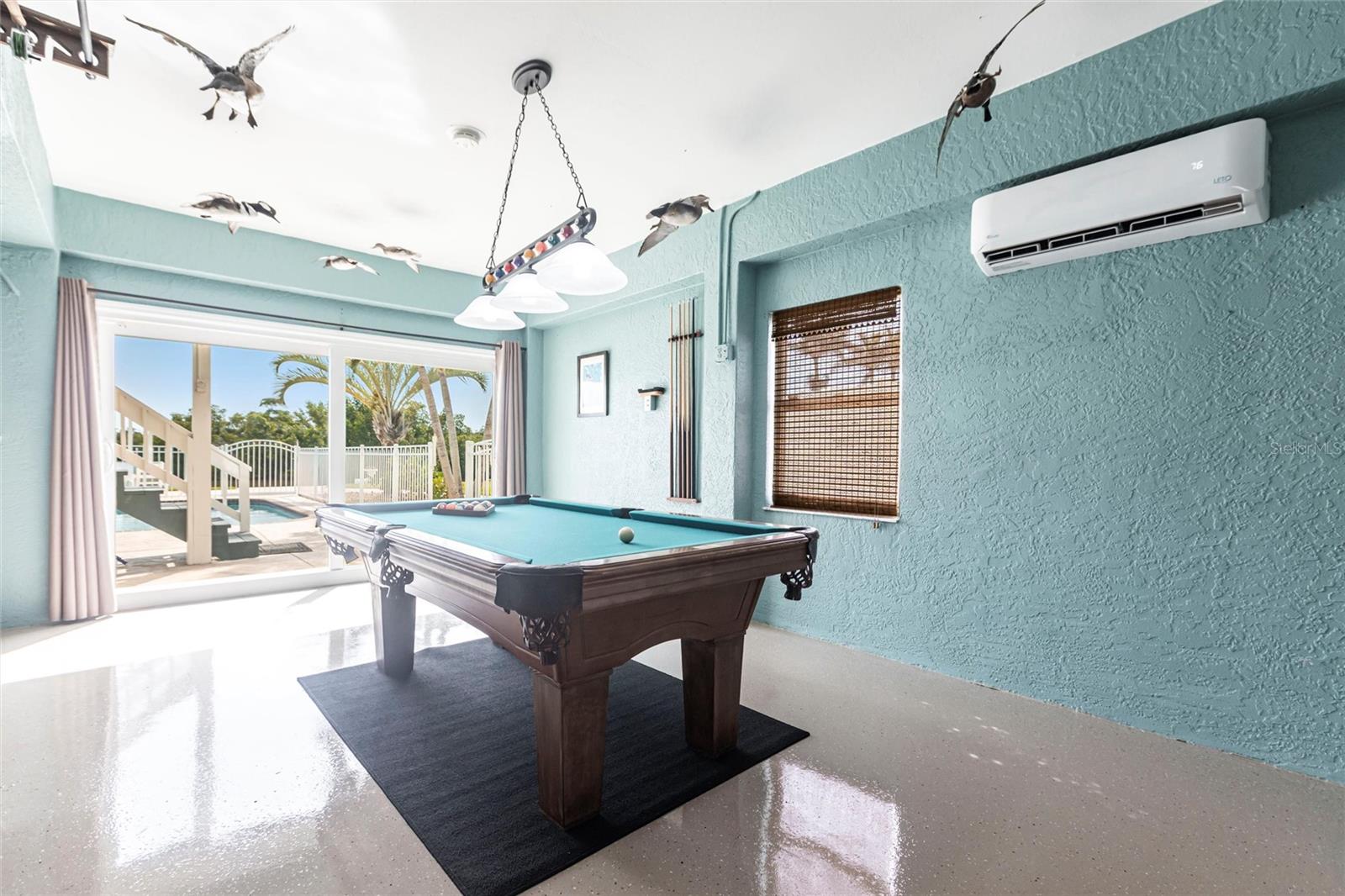PIRATE HARBOR - Residential