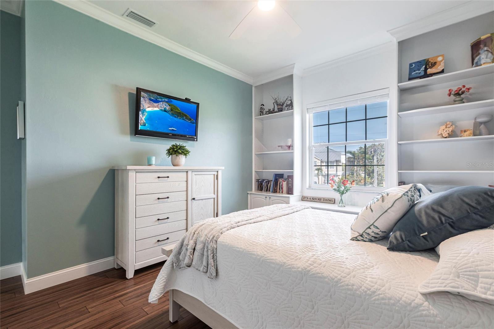 PIRATE HARBOR - Residential
