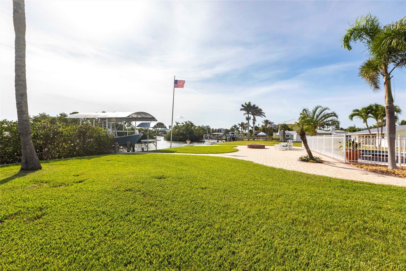 PIRATE HARBOR - Residential