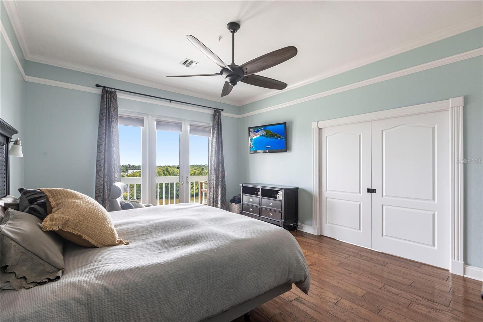PIRATE HARBOR - Residential