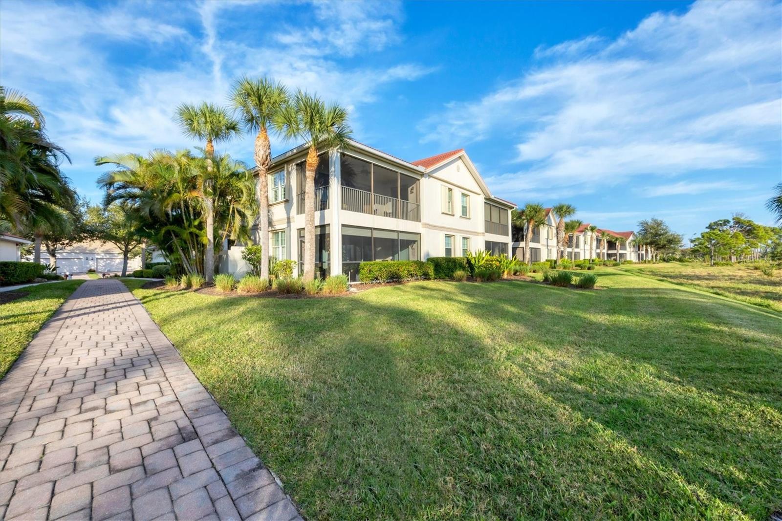 RIVERWOOD - Residential