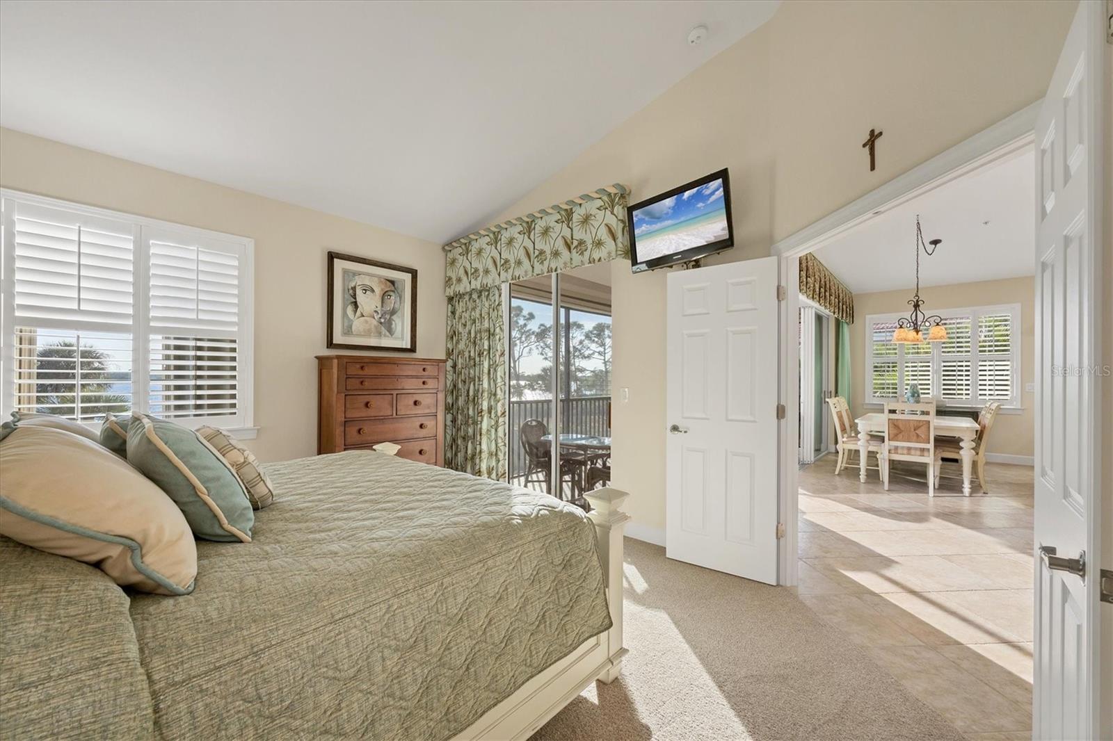 RIVERWOOD - Residential