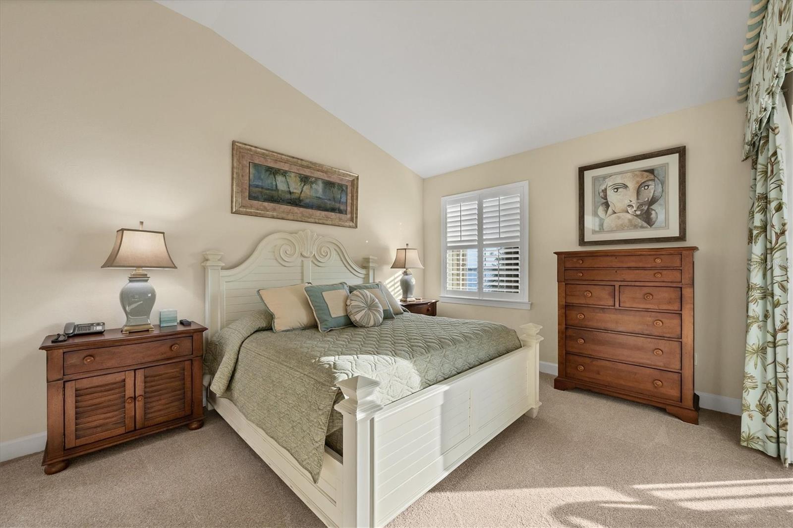RIVERWOOD - Residential