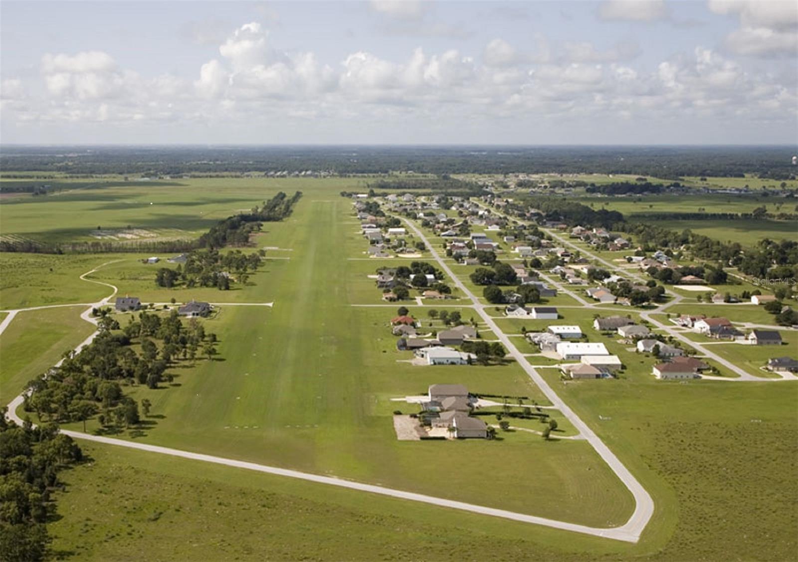 LEEWARD AIR RANCH VILLAGE SQUADRON - Land