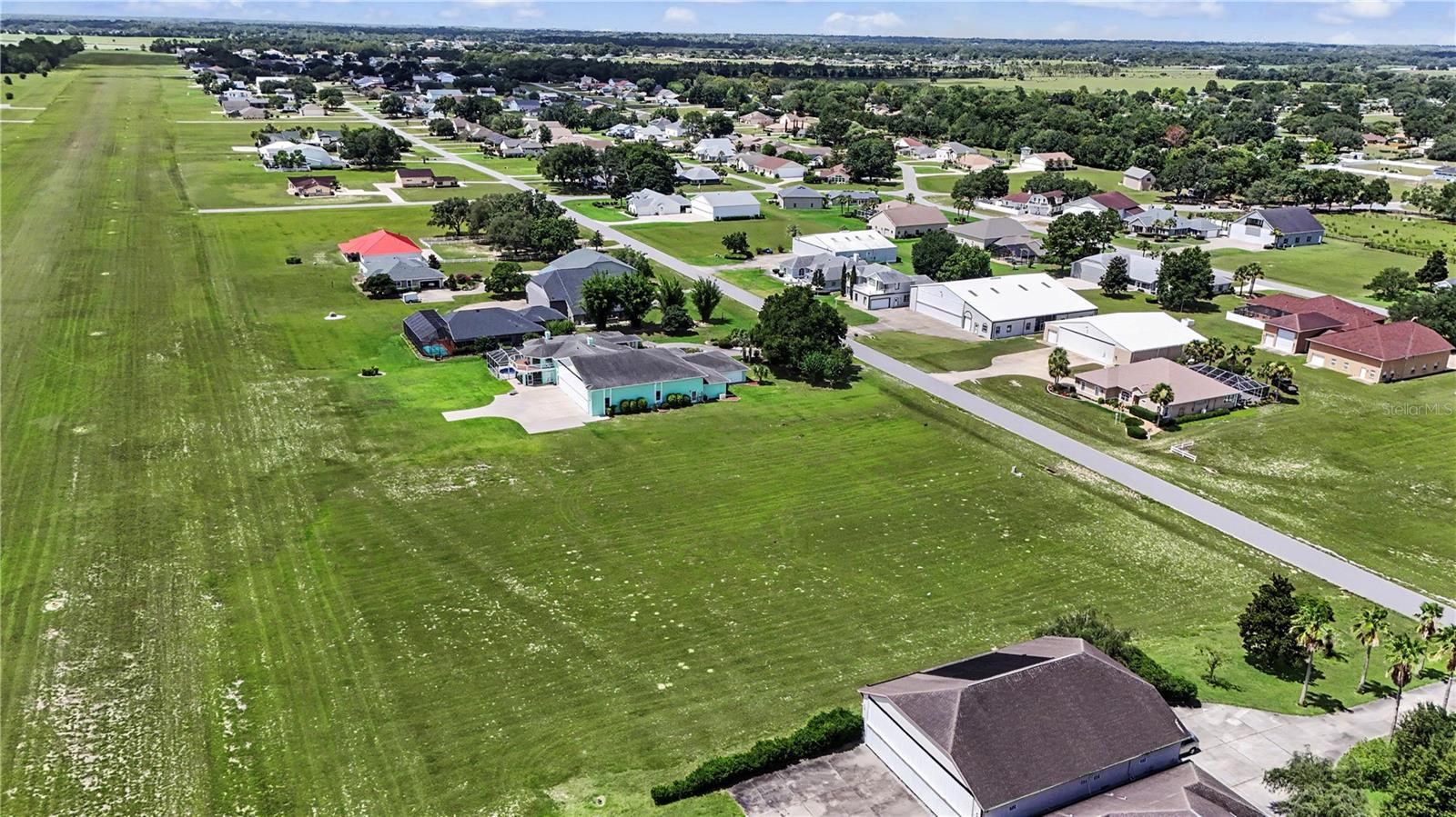 LEEWARD AIR RANCH VILLAGE SQUADRON - Land