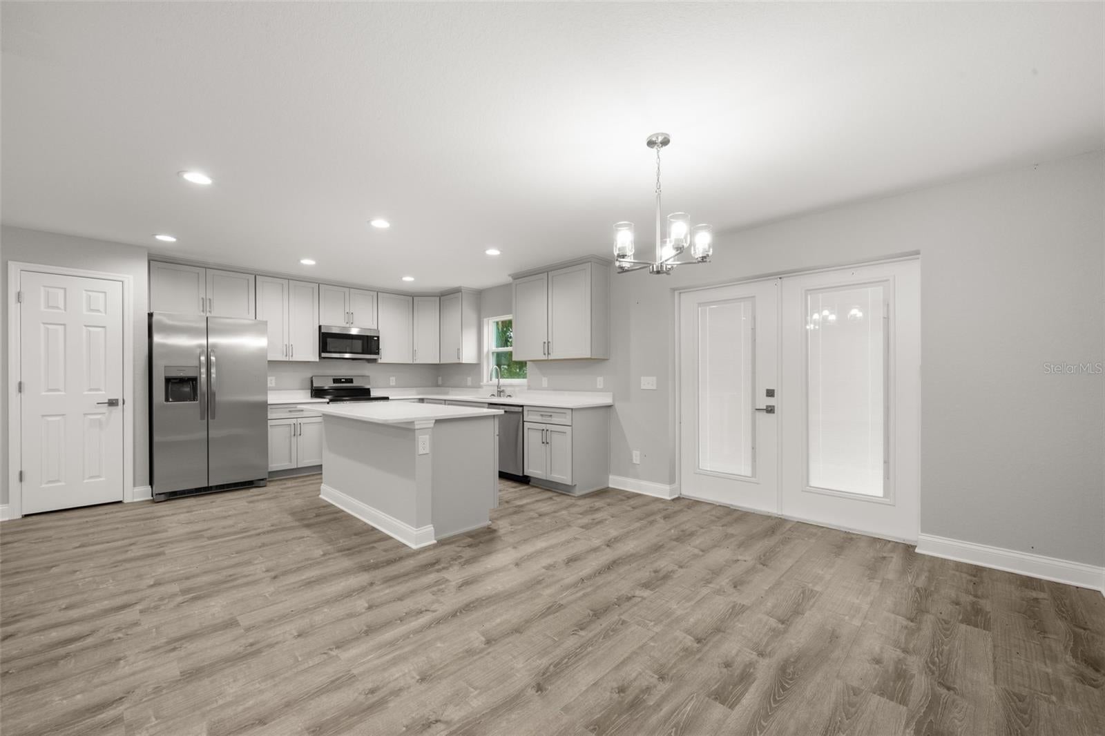 SPRING LAKE VILL 08 - Residential