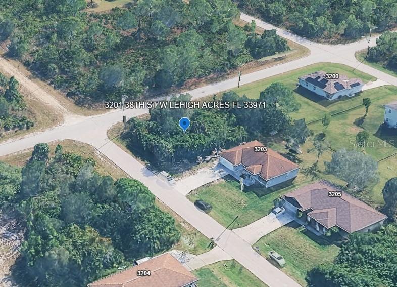 LEHIGH ACRES - Land