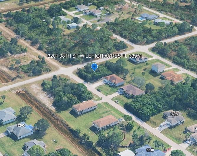 LEHIGH ACRES - Land