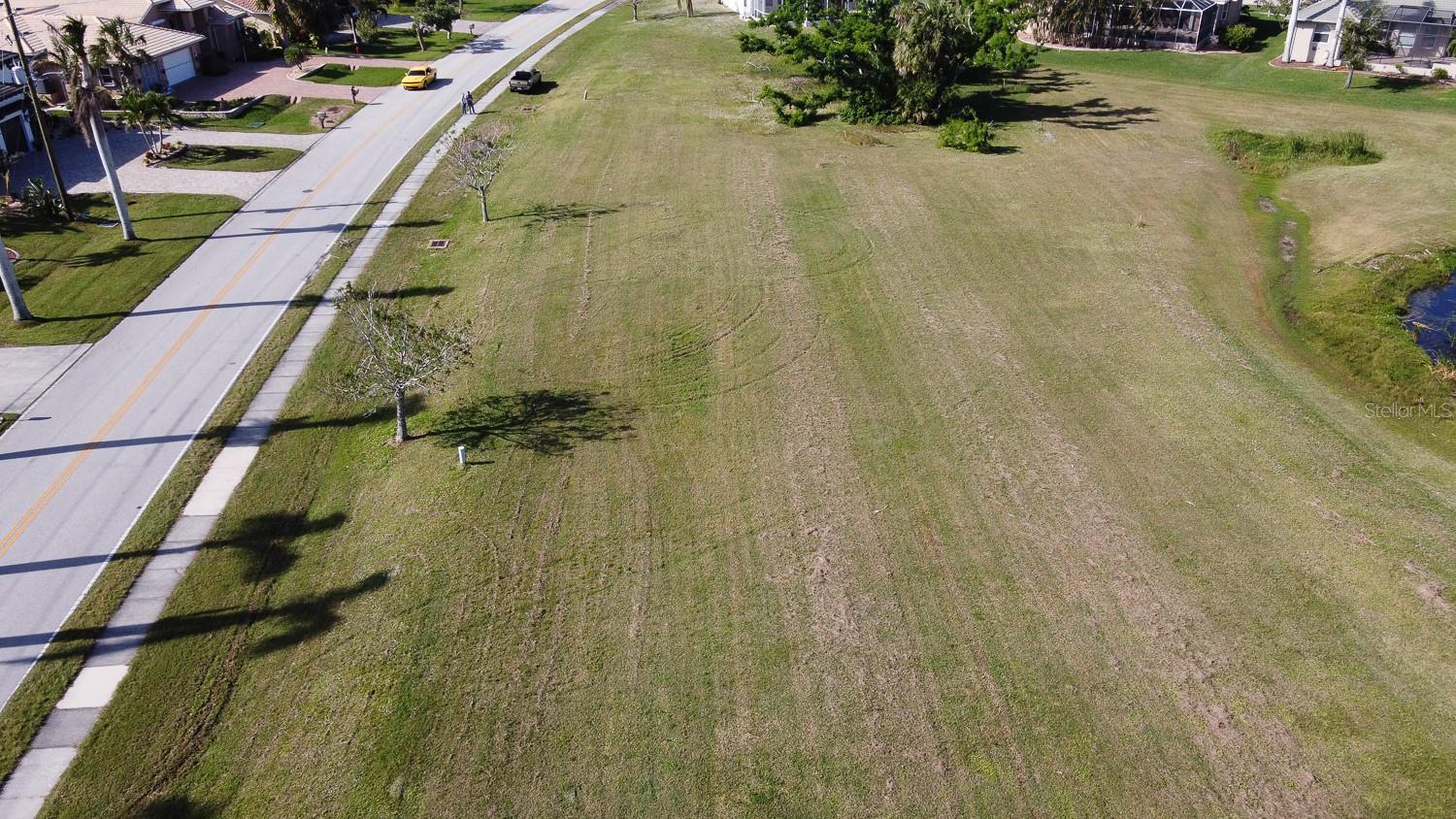 PUNTA GORDA ISLES SEC 15 - Land