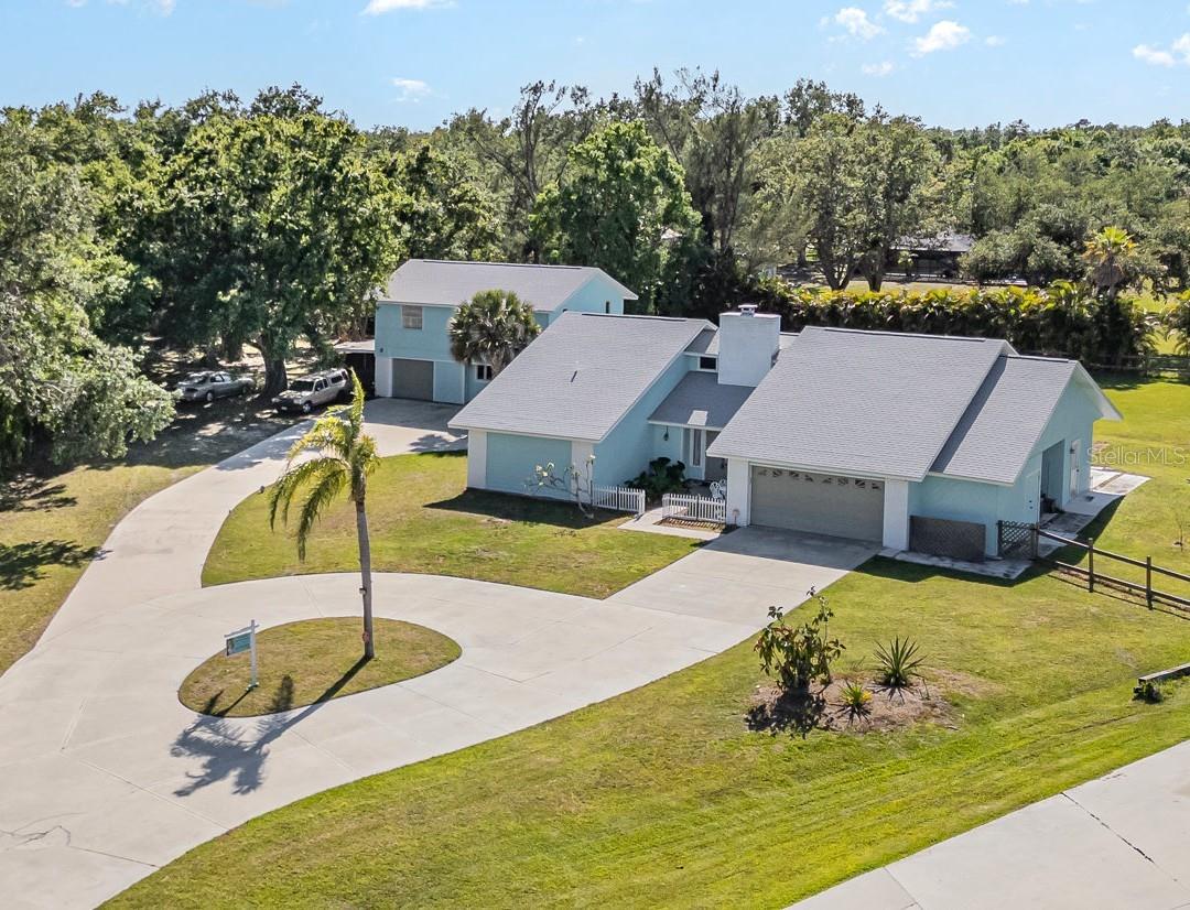 VENICE ACRES - Residential