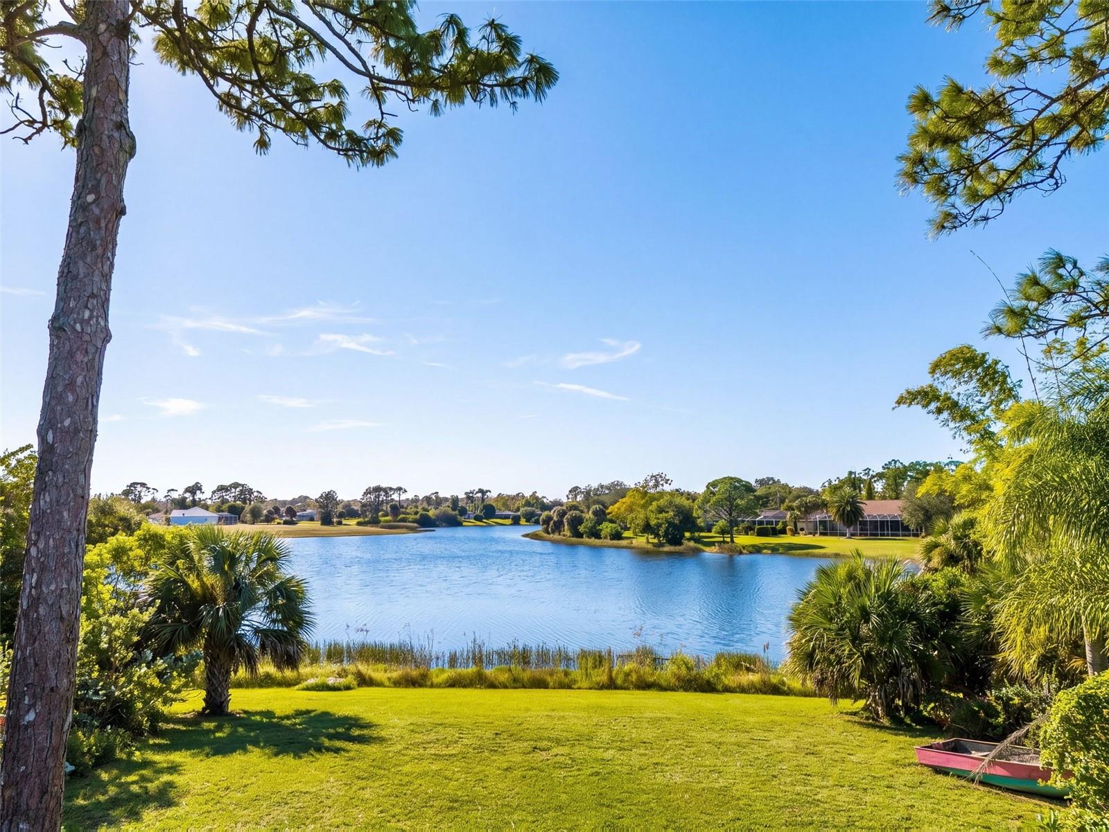 TWIN LAKE ESTATES - Residential