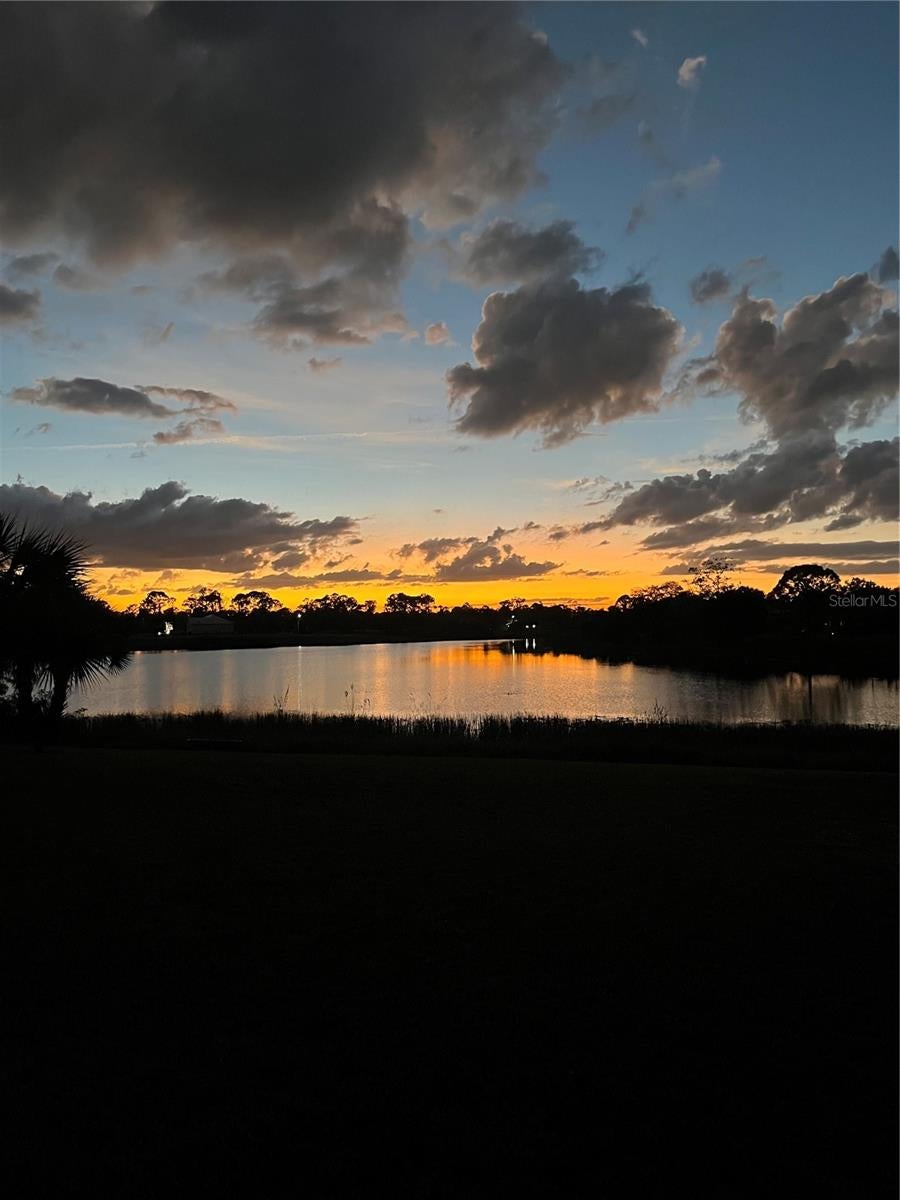 TWIN LAKE ESTATES - Residential