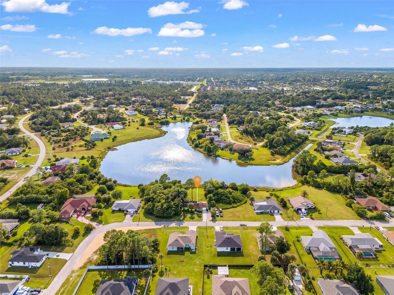 TWIN LAKE ESTATES - Residential