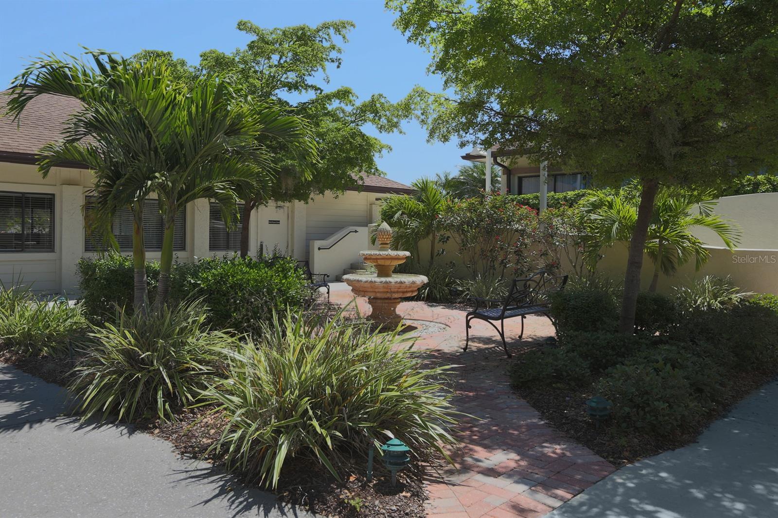 WATERSIDE 1 AT BIRD BAY - Residential
