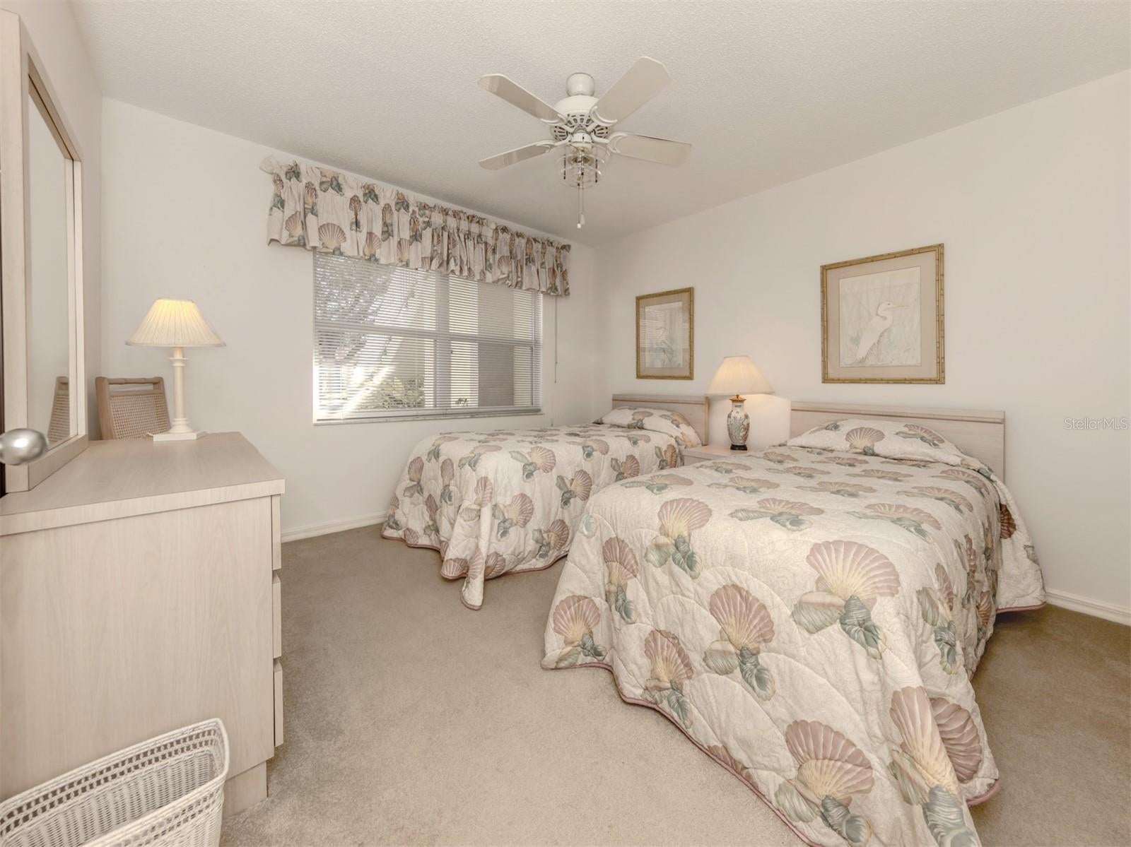 WATERSIDE 1 AT BIRD BAY - Residential