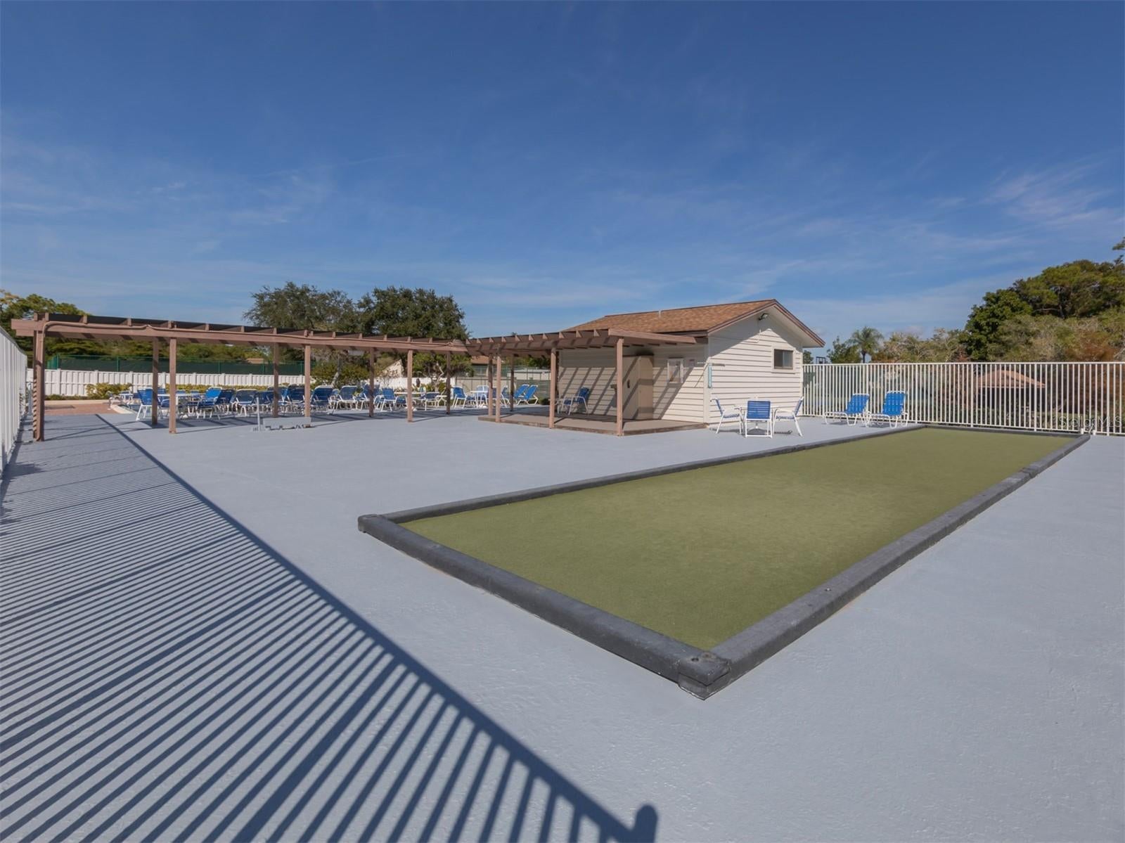 WATERSIDE 1 AT BIRD BAY - Residential