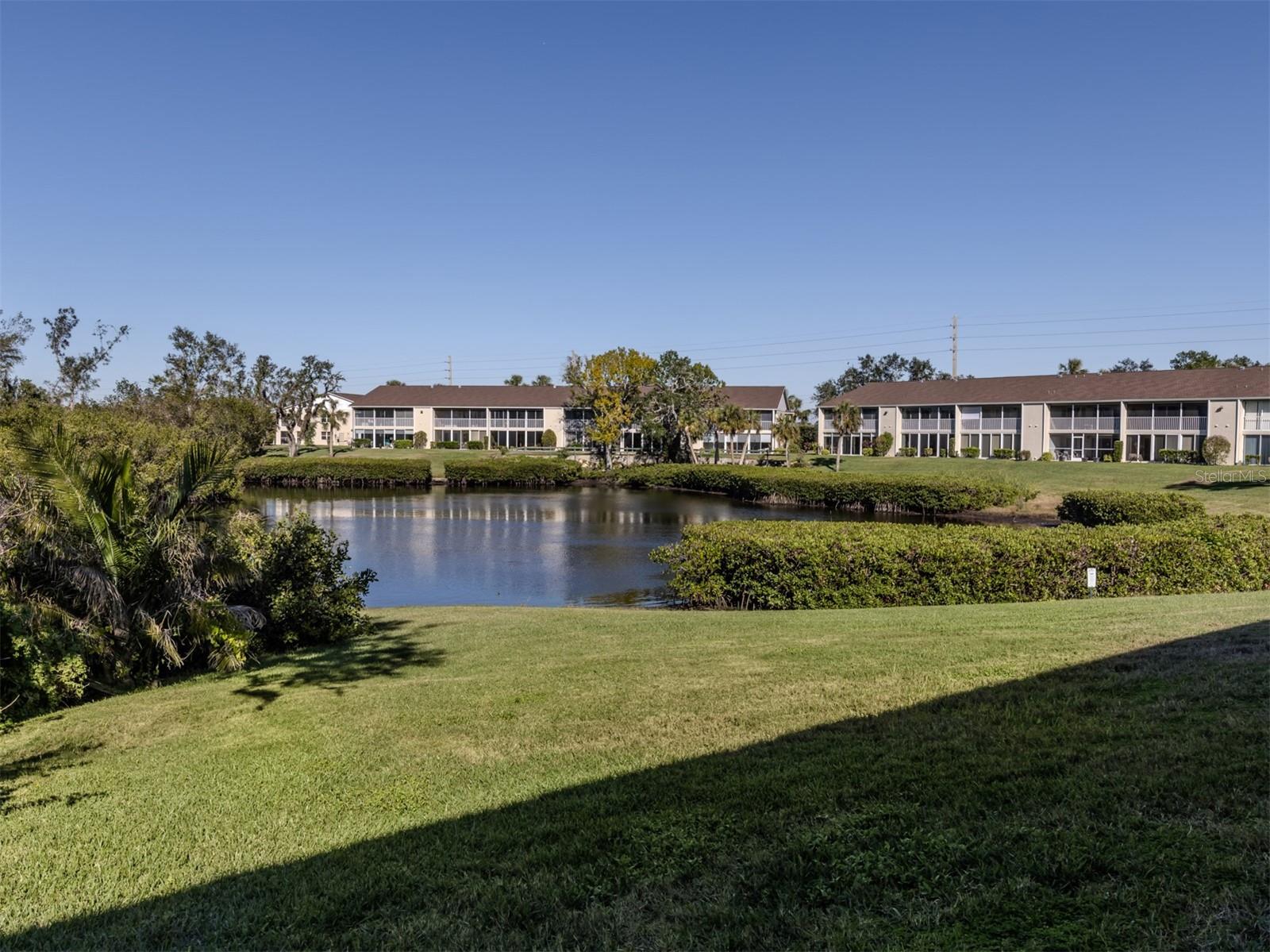 WATERSIDE 1 AT BIRD BAY - Residential