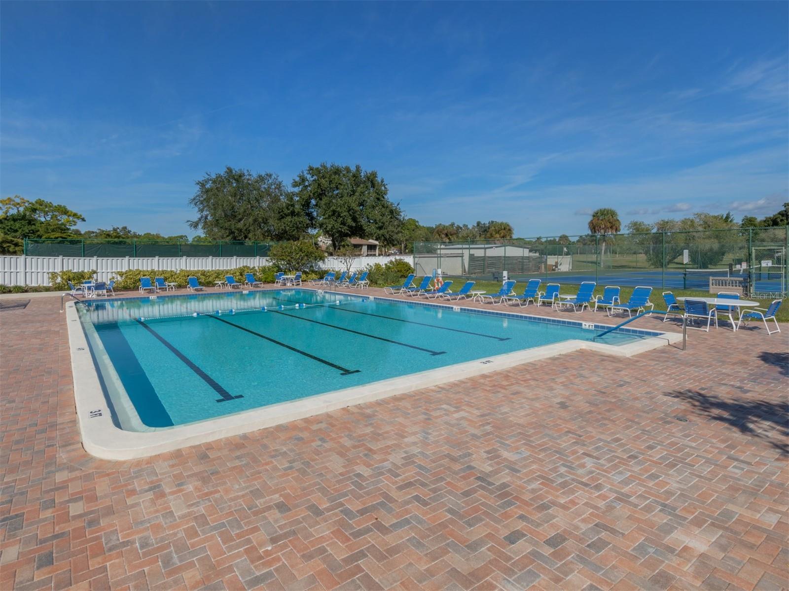 WATERSIDE 1 AT BIRD BAY - Residential