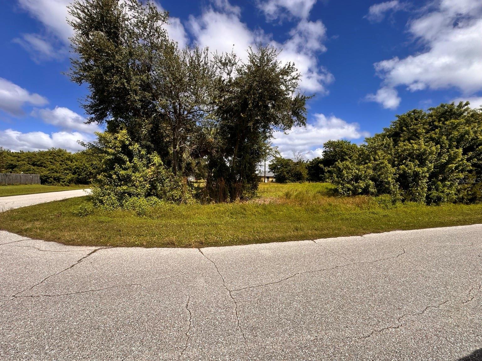 PORT CHARLOTTE SEC 065 - Land