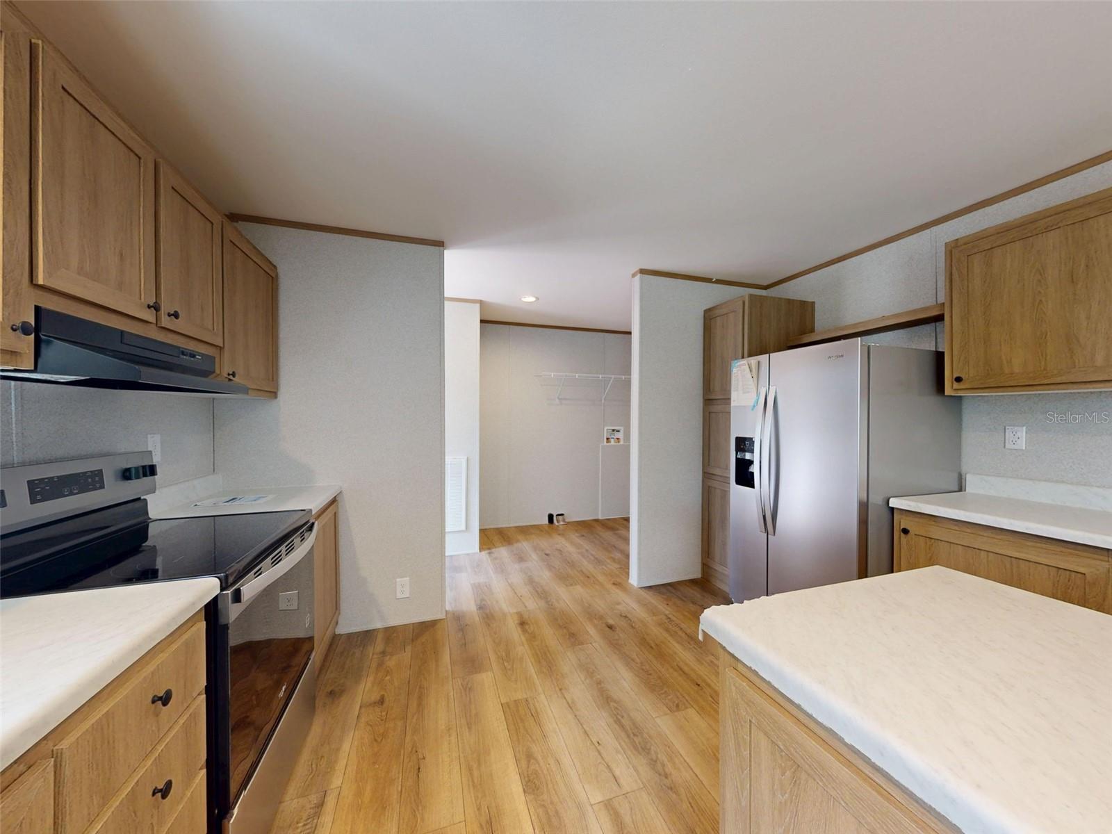 WILLISTON HIGHLANDS - Residential