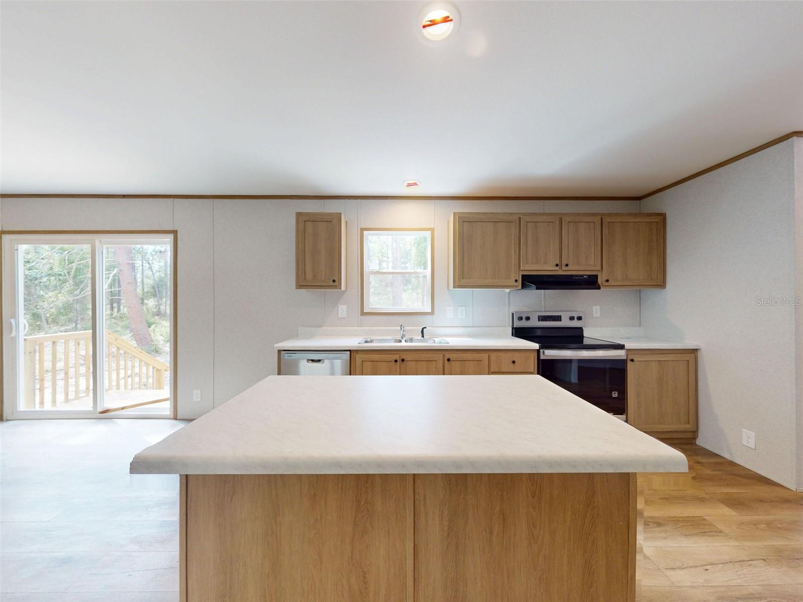 WILLISTON HIGHLANDS - Residential