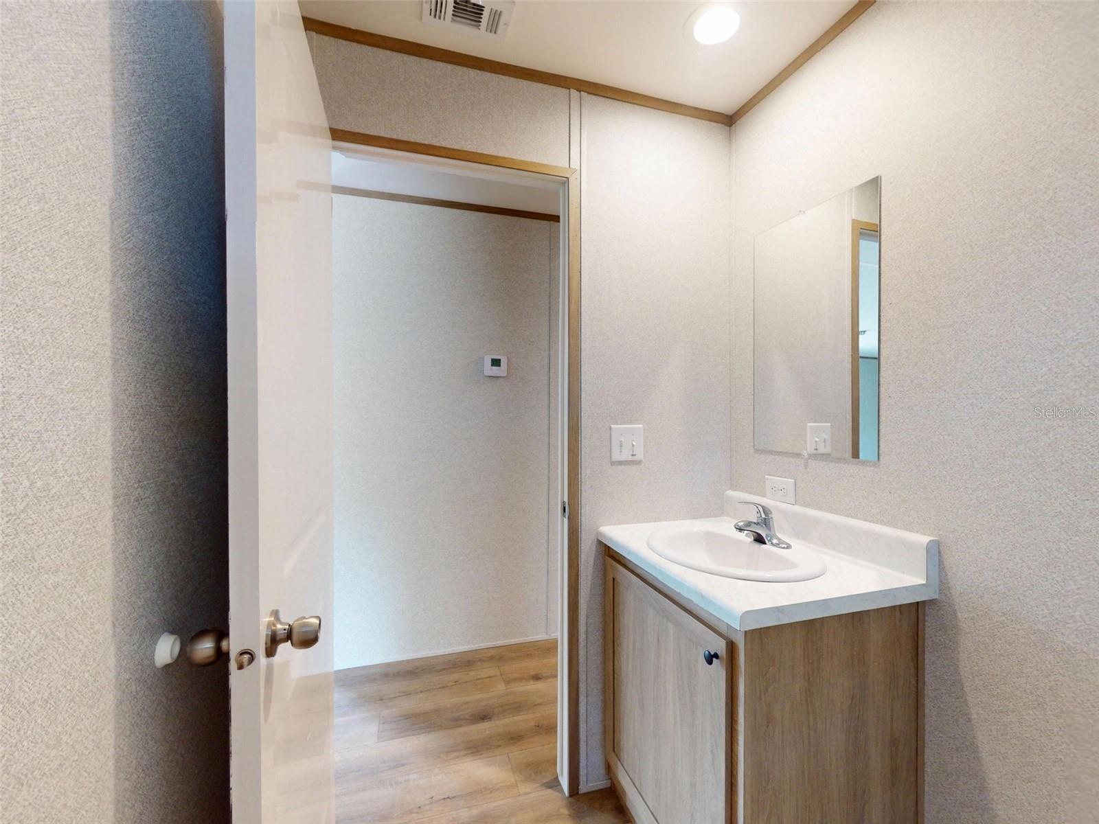 WILLISTON HIGHLANDS - Residential