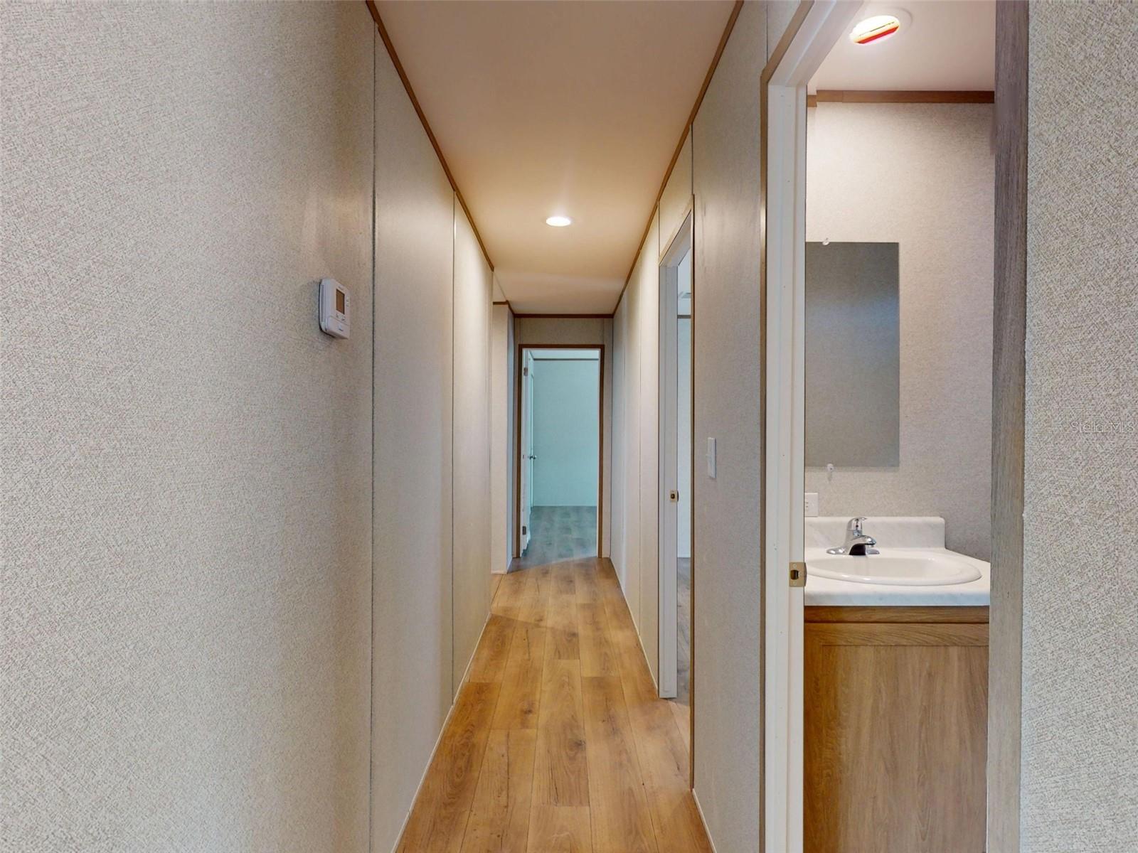 WILLISTON HIGHLANDS - Residential