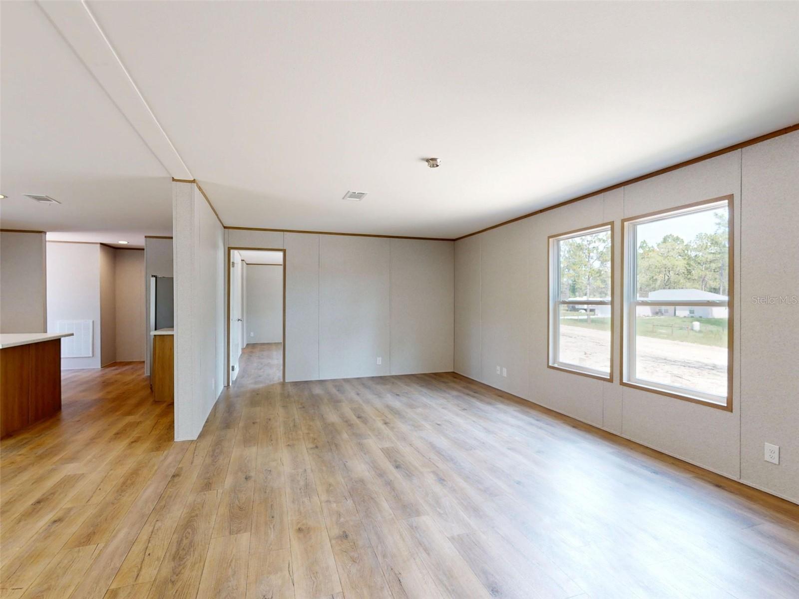 WILLISTON HIGHLANDS - Residential