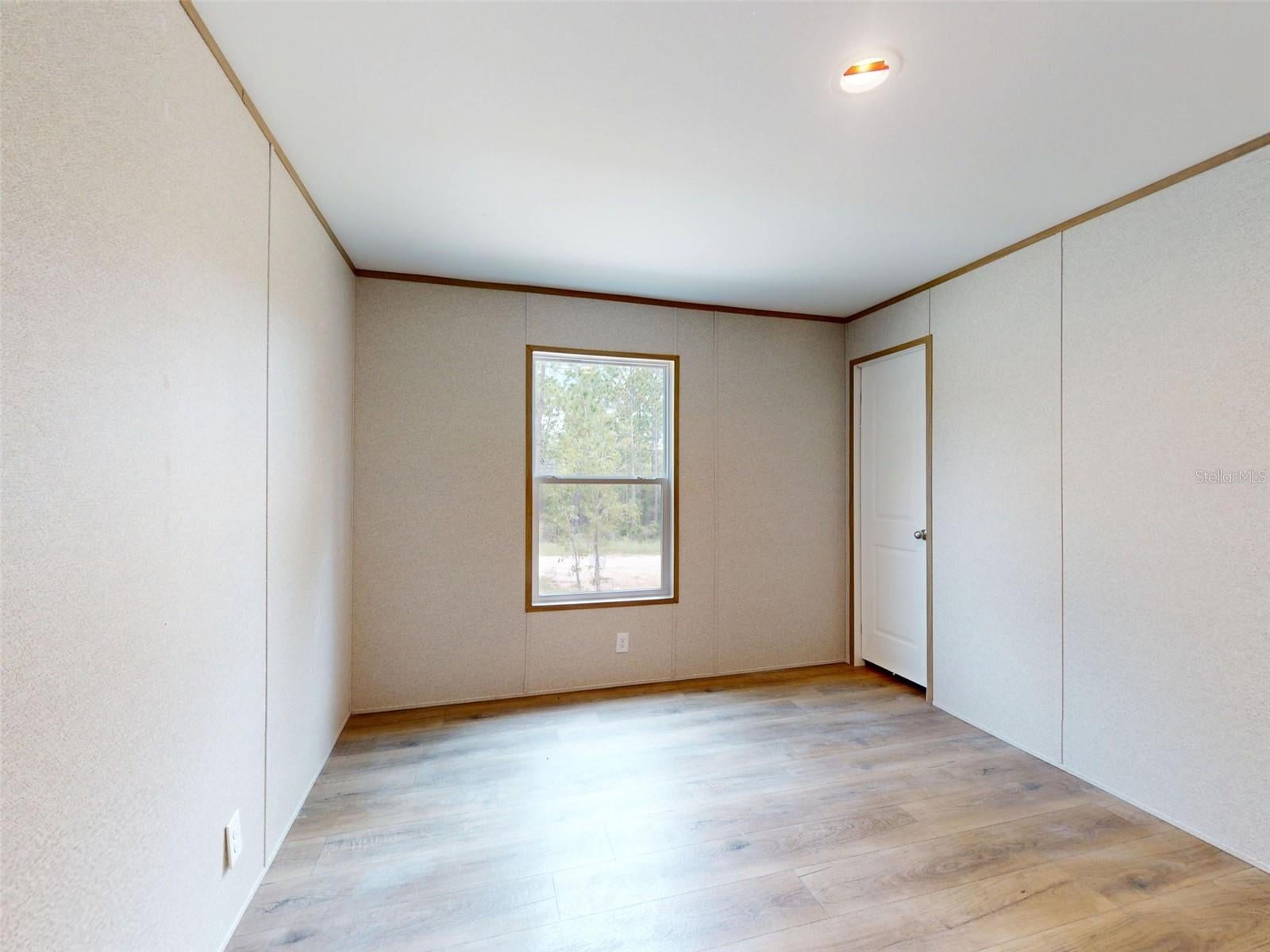 WILLISTON HIGHLANDS - Residential