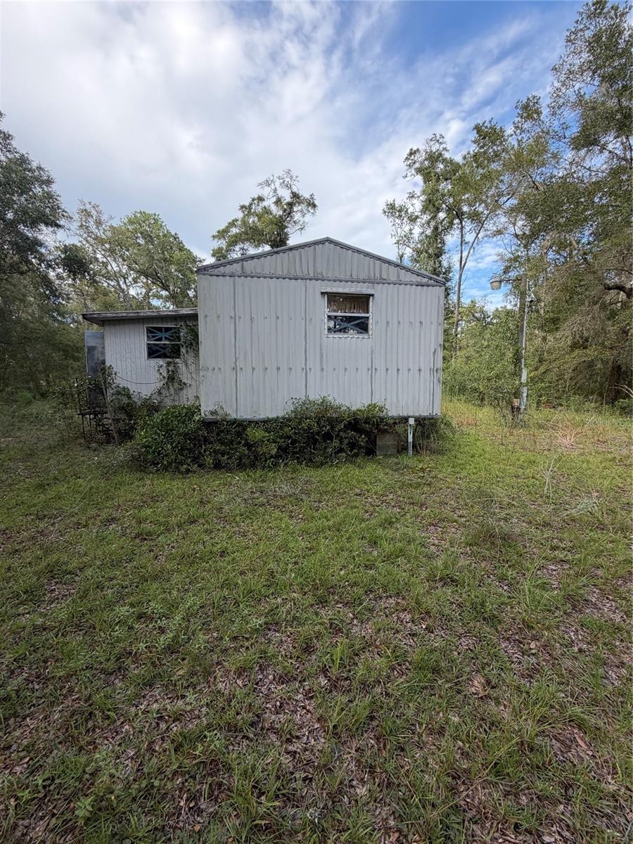B & R/GREEN HIGHLANDS/COUNTRY EST AREA (328) - Residential