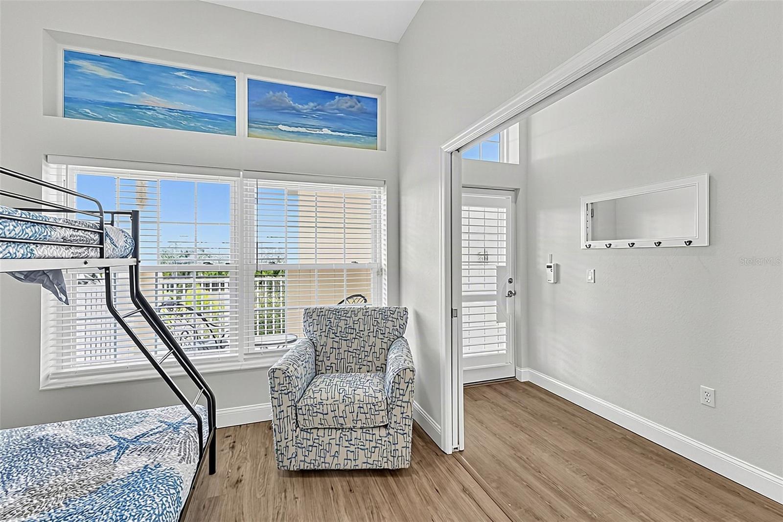 WATERSIDE CONDOS PH I - Residential