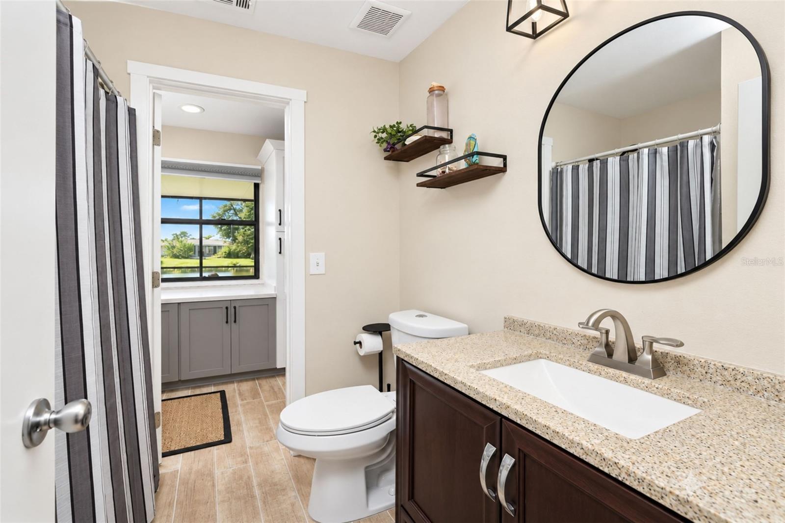 ROTONDA WEST OAKLAND HILLS - Residential