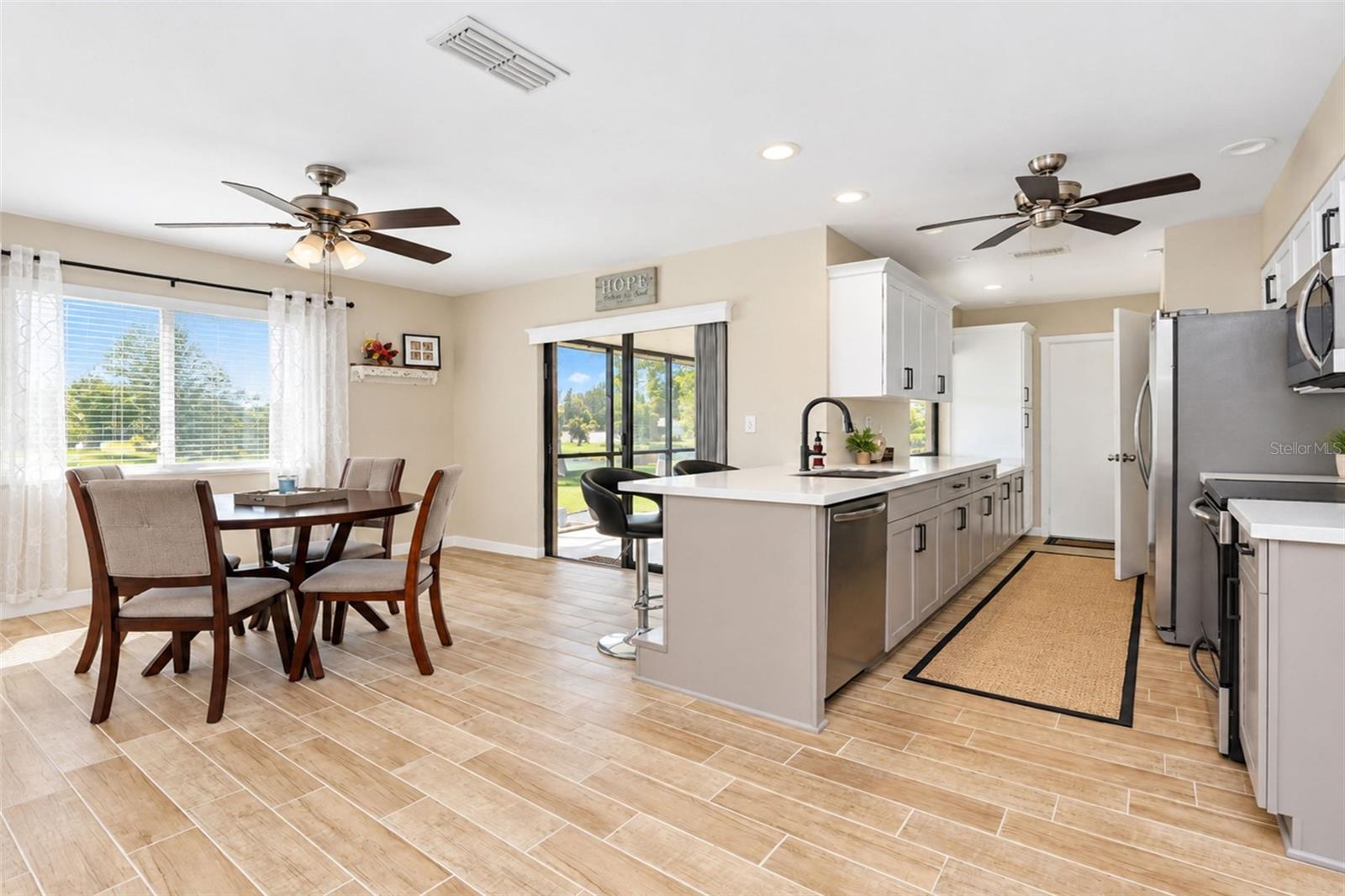 ROTONDA WEST OAKLAND HILLS - Residential