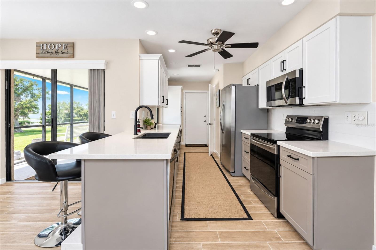 ROTONDA WEST OAKLAND HILLS - Residential