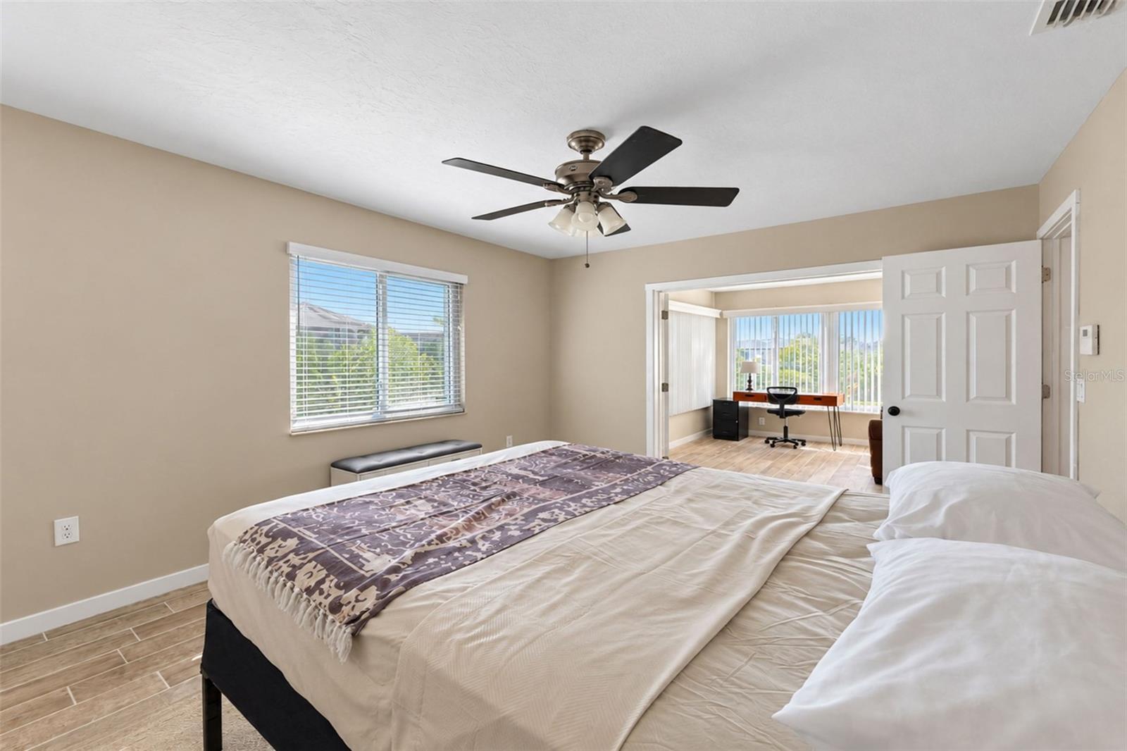 ROTONDA WEST OAKLAND HILLS - Residential