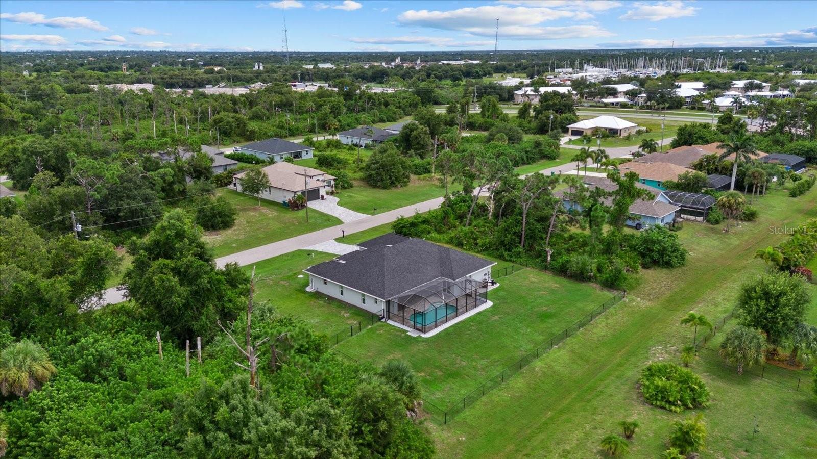 ROTONDA LAKES - Residential