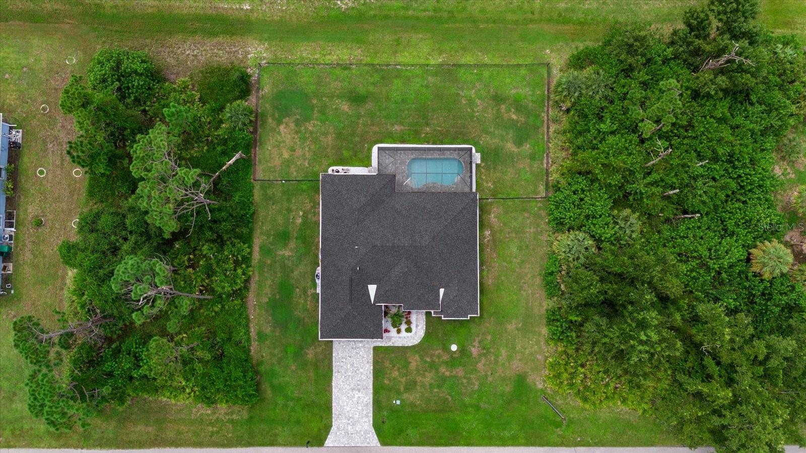 ROTONDA LAKES - Residential