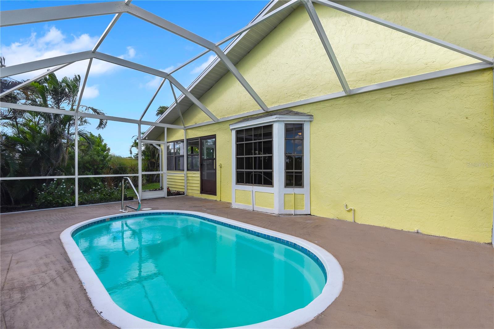 CAPE CORAL - Residential Income