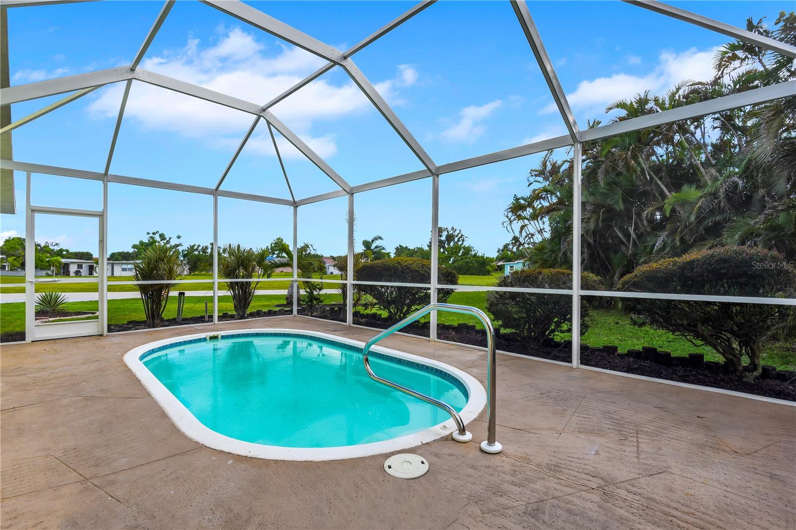 CAPE CORAL - Residential Income