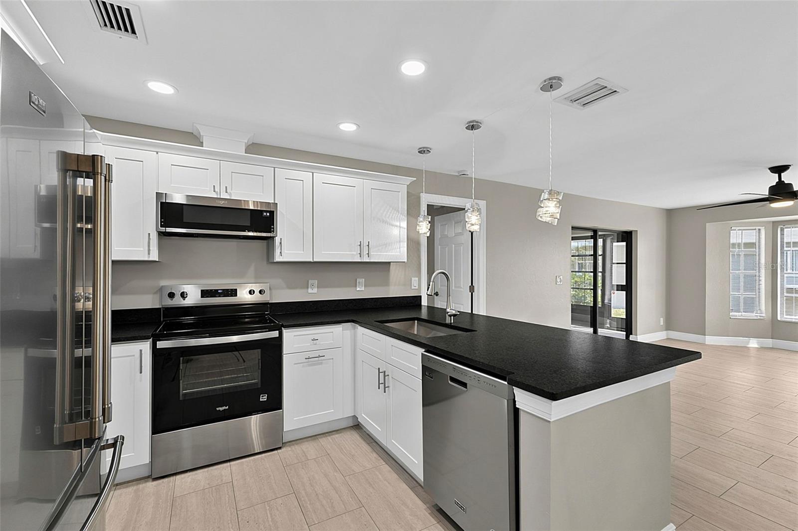 CAPE CORAL - Residential Income