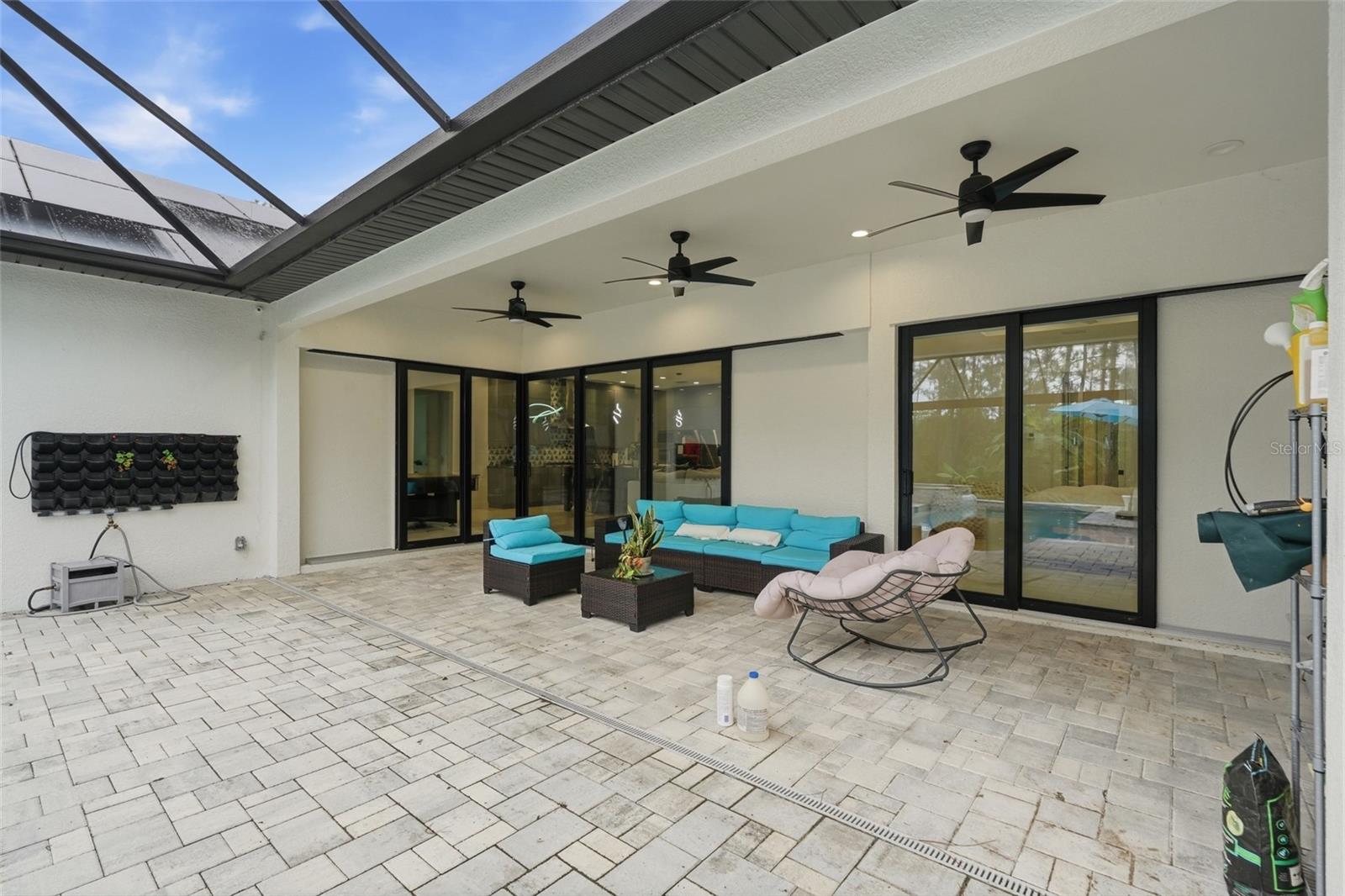 NORTH PORT CHARLOTTE ESTATES - Residential